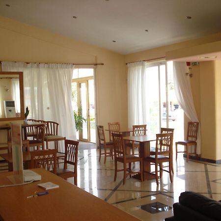 Cybele Guest Accommodation Atenas Exterior foto